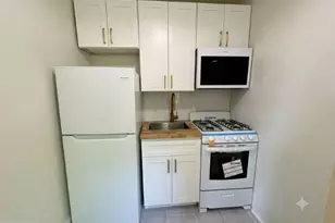 47 Highland Ave W, Philadelphia, PA 19118 - Photo 5