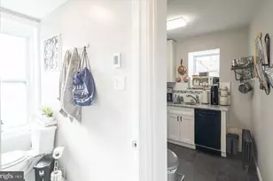 230 Hermitage St, Philadelphia, PA 19127 - Photo 29