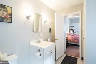 230 Hermitage St, Philadelphia, PA 19127 - Photo 13