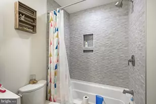 1259 S 19th St, Philadelphia, PA 19146 - Photo 17