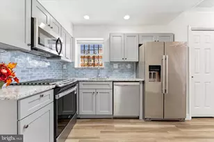 601 Watkins St, Philadelphia, PA 19148 - Photo 9