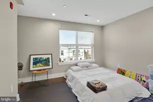 834 N 19th St, Philadelphia, PA 19130 - Photo 13