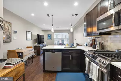 834 N 19th Street #3, Philadelphia, PA 19130 - Photo 7