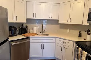 2020 Walnut St, Philadelphia, PA 19103 - Photo 9