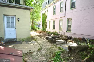 235 W Rittenhouse St, Philadelphia, PA 19144 - Photo 9