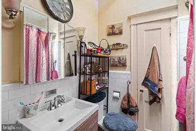 1928 W Godfrey Avenue, Philadelphia, PA 19141 - Photo 17