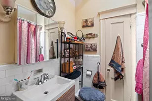 1928 W Godfrey Ave, Philadelphia, PA 19141 - Photo 17
