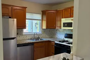 1701 Scotchbrook Dr, Philadelphia, PA 19115 - Photo 3