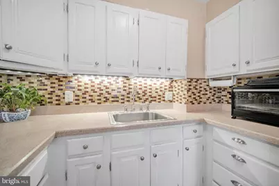 2414 Vista Street, Philadelphia, PA 19152 - Photo 15