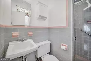 2414 Vista St, Philadelphia, PA 19152 - Photo 21