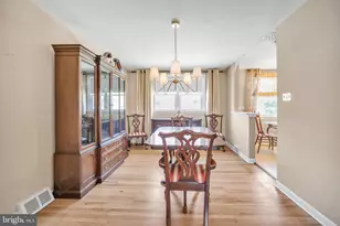 2414 Vista St, Philadelphia, PA 19152 - Photo 11