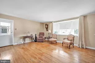 2414 Vista St, Philadelphia, PA 19152 - Photo 9