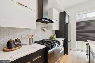 1518 S Bambrey St, Philadelphia, PA 19146 - Photo 5