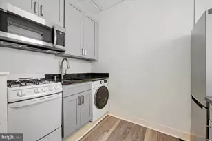 135 S 10th St, Philadelphia, PA 19107 - Photo 9