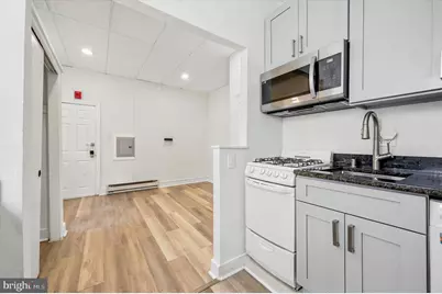 135 S 10th Street, Philadelphia, PA 19107 - Photo 11