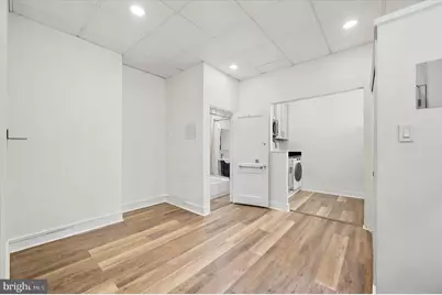 135 S 10th Street, Philadelphia, PA 19107 - Photo 3
