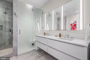 301 S Broad St, Philadelphia, PA 19107 - Photo 37