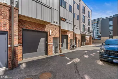 642 N 5th Street, Philadelphia, PA 19123 - Photo 29
