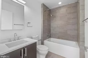 642 N 5th St, Philadelphia, PA 19123 - Photo 25
