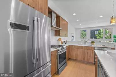 642 N 5th Street, Philadelphia, PA 19123 - Photo 3