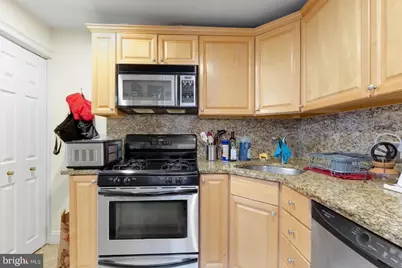 824 N Judson Street, Philadelphia, PA 19130 - Photo 9