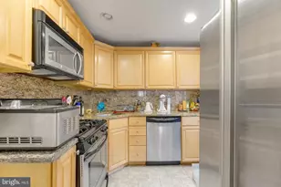 824 N Judson St, Philadelphia, PA 19130 - Photo 7