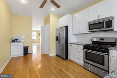 2476 Emerald Street, Philadelphia, PA 19125 - Photo 9