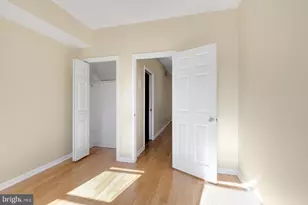 2476 Emerald St, Philadelphia, PA 19125 - Photo 17