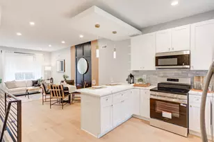 1933 N Leithgow St, Philadelphia, PA 19122 - Photo 5