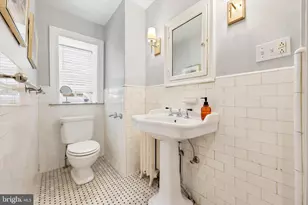 112 W Springfield Ave, Philadelphia, PA 19118 - Photo 25