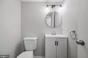 1221 Kater St, Philadelphia, PA 19147 - Photo 27