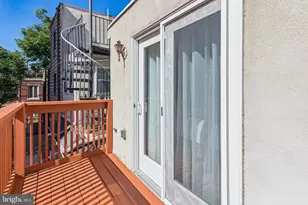 919 S 6th St, Philadelphia, PA 19147 - Photo 21