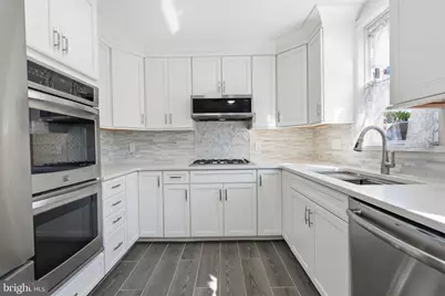1025 Friendship Street, Philadelphia, PA 19111 - Photo 11