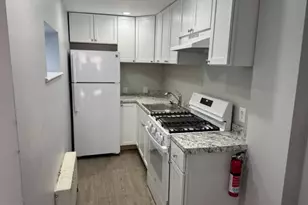 2333 S Bonsall St, Philadelphia, PA 19145 - Photo 13