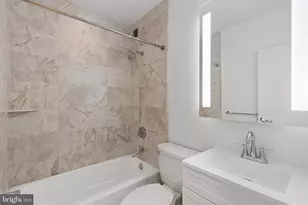 219 S 18th St, Philadelphia, PA 19103 - Photo 9