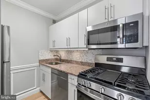 219 S 18th St, Philadelphia, PA 19103 - Photo 5
