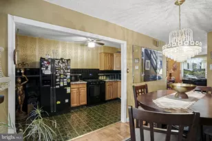 540 Parnell Pl, Philadelphia, PA 19144 - Photo 9