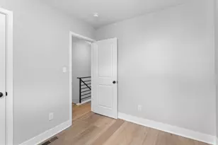 5243 N 10th St, Philadelphia, PA 19141 - Photo 15