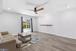 9223 Marsden St, Philadelphia, PA 19114 - Photo 31