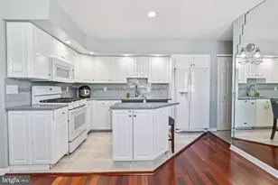 9223 Marsden St, Philadelphia, PA 19114 - Photo 11