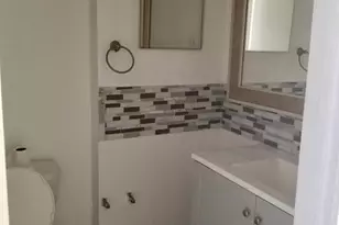 2812 Saxton Rd, Philadelphia, PA 19114 - Photo 3