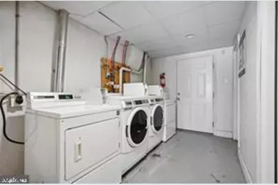 922 S 49th Street #1, Philadelphia, PA 19143 - Photo 3