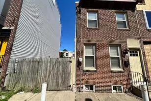 2654 Agate St, Philadelphia, PA 19125 - Photo 1