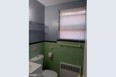 1914 Solly Avenue, Philadelphia, PA 19152 - Photo 5