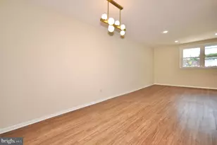 15155 Milford St, Philadelphia, PA 19116 - Photo 9
