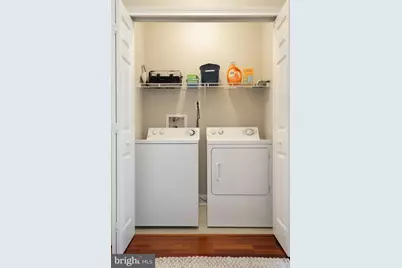 500 Admirals Way #402, Philadelphia, PA 19146 - Photo 29