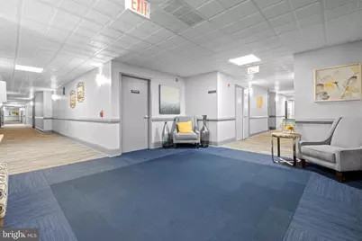 500 Admirals Way #402, Philadelphia, PA 19146 - Photo 33