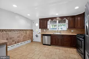 933 Fernon St, Philadelphia, PA 19148 - Photo 7