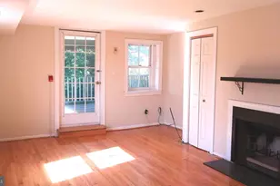 2043 Mt Vernon St, Philadelphia, PA 19130 - Photo 5