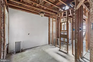 2245 E Cambria St, Philadelphia, PA 19134 - Photo 17